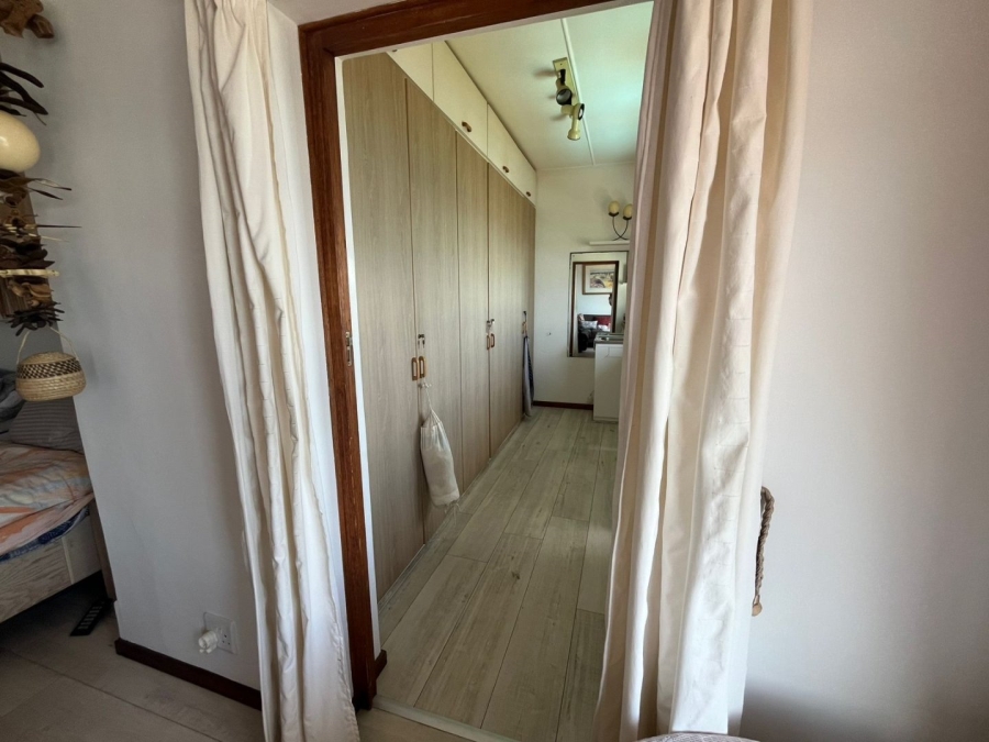  Bedroom Property for Sale in Mountainside Western Cape